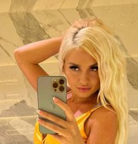 Gazalia Russian blond - puta in Bangkok