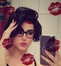 Gazalle - Transsexual dominatrix in Cairo Photo 13 of 15