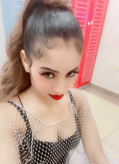 Gazelle - escort in Riyadh Photo 2 of 4