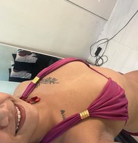 Gazini - Transsexual escort in Manila