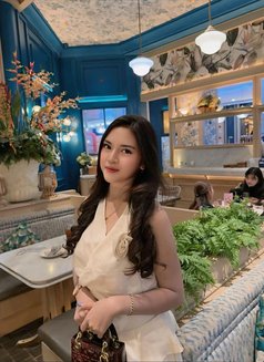 Gea Tammy - escort in Jakarta Photo 2 of 7