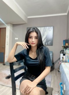 GEA TAMMY super active - puta in Jakarta Photo 2 of 8