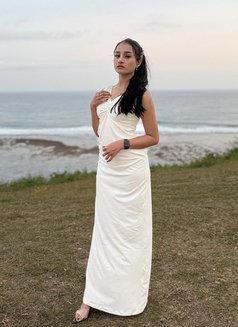 Geaa - escort in Bali Photo 6 of 7