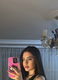 GECE Vip - escort in İzmir Photo 1 of 8