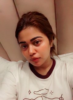 Geet Khurana - escort in Mumbai Photo 1 of 1