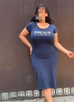 Bhabhi cam - escort in Mumbai Photo 2 of 2
