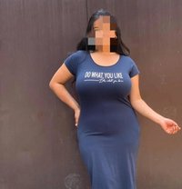 Bhabhi cam - escort in New Delhi