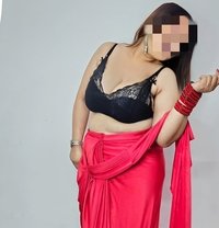 Housewife for cam - escort in Bharatpur