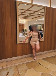 Roshni - puta in Lucknow Photo 3 of 3
