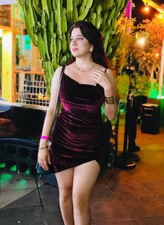 Geetika - escort in Lucknow Photo 3 of 5