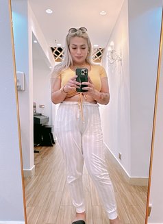 Gela - escort in Dubai Photo 1 of 12