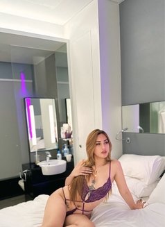 Gelai - Transsexual escort in Makati City Photo 27 of 28