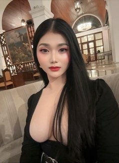 Miss.olga - escort in Makati City Photo 2 of 6