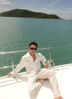 Gelo - Acompañantes masculino in Hong Kong Photo 15 of 20