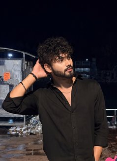 Gemstone - Male escort in Noida Photo 7 of 7