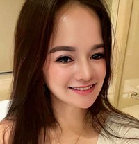 Gen - escort in Manila