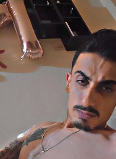 General - Male escort in Beirut Photo 3 of 4