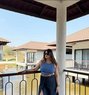 Geniune Escort Vip Models Clg Girl Avail - puta in Pune Photo 1 of 3