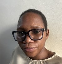 Genny - escort in Kampala