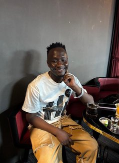 Gentle Mike - Male companion in Bangkok Photo 1 of 8