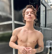 Gentle_Monster_XXL - Male escort in Dubai