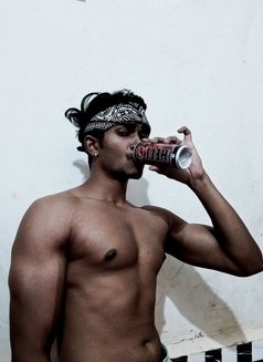 Gentleman Muse | 26 | Mumbai - Acompañantes masculino in Mumbai Photo 2 of 8