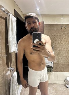 Gentlemanbbc10 - Male escort in Gurgaon Photo 12 of 16
