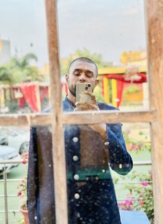 Gentlemanbbc10 - Male escort in New Delhi Photo 6 of 8