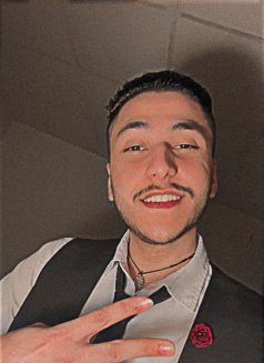 Gentlemen - Male escort in Khobar Photo 5 of 9