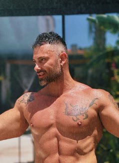 GentleSx / Pro-Muscle Passionate Lover - Male escort in Dubai Photo 29 of 30