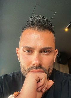 GentleSx / Pro-Muscle Passionate Lover - Acompañantes masculino in Dubai Photo 27 of 27