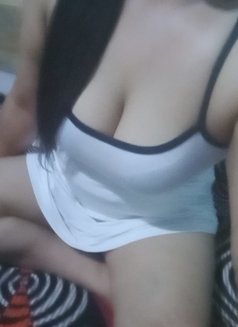Genuin Sexy Live Cam Teen Girl - escort in Colombo Photo 4 of 5
