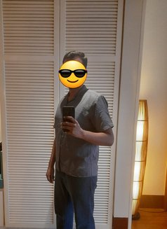 Genuine BULL for Ladies | Girls - Male escort in Colombo Photo 9 of 13