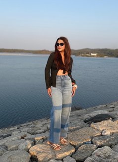 Genuine cam service - puta in New Delhi Photo 12 of 13