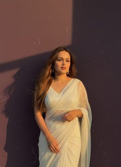 Genuine Cash Payment Service - Male escort agency in Surat Photo 2 of 5