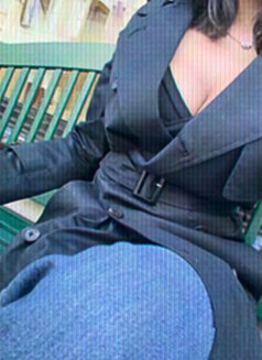 Genuine Collage Girls Escort - escort in Hyderabad Photo 3 of 5