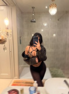 Genuine Collage Girls Escort - escort in Hyderabad Photo 5 of 5