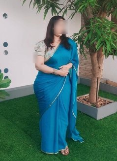 Genuine Couple Threesome - escort in Tirupati Photo 3 of 16