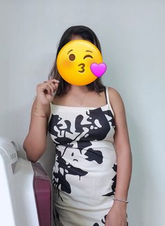 Genuine Escort Isha - escort in Hyderabad Photo 2 of 2