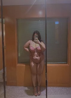 Genuine Escort Ok - puta in Dubai Photo 1 of 4