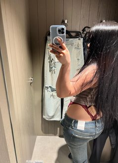 Genuine Escort Ok - puta in Dubai Photo 3 of 4