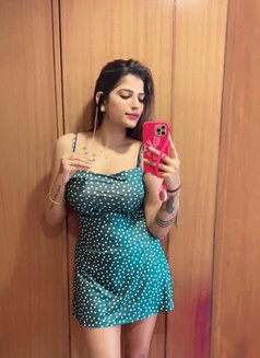 Genuine Girl Princy Reel Meet - escort in Hyderabad Photo 2 of 5
