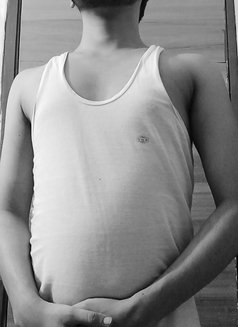 Genuine Guy - Male escort in New Delhi Photo 1 of 3