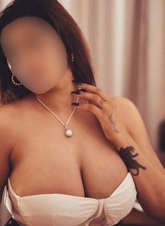 Best indian Real Threesome(lesbian show) - escort in Dubai Photo 2 of 5
