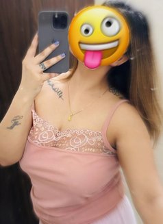 Genuine Housewife❣️cash Pymnt - puta in Abu Dhabi Photo 1 of 3