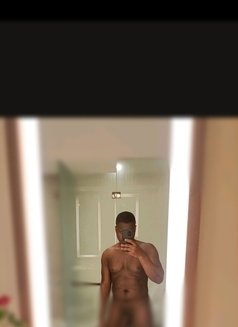 Genuine Independent African Kevin - Male escort in New Delhi Photo 3 of 4