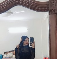 Genuine Independent Top Model - puta in Hyderabad