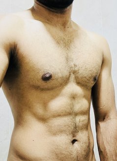Genuine Male Companion for Ladies - Male escort in Colombo Photo 5 of 5