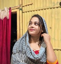 Nandini, doing cam and real - escort in Bangalore Photo 1 of 2