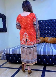 Genuine Mistress - dominatrix in Kochi Photo 3 of 23